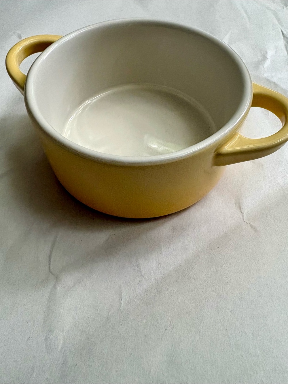 LE CREUSET 10 CM ROUND MINIATURE COCOTTE NEW NO LID CAMOMILLE